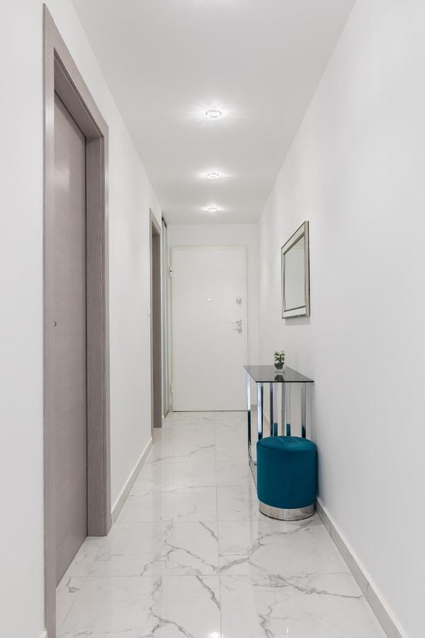 Elysian Zen Luxury Apartment - Two Bedroom Apartment With Terrace And Sea View Split Buitenkant foto