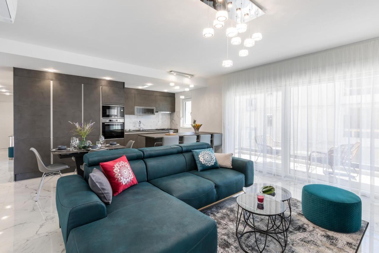 Elysian Zen Luxury Apartment - Two Bedroom Apartment With Terrace And Sea View Split Buitenkant foto